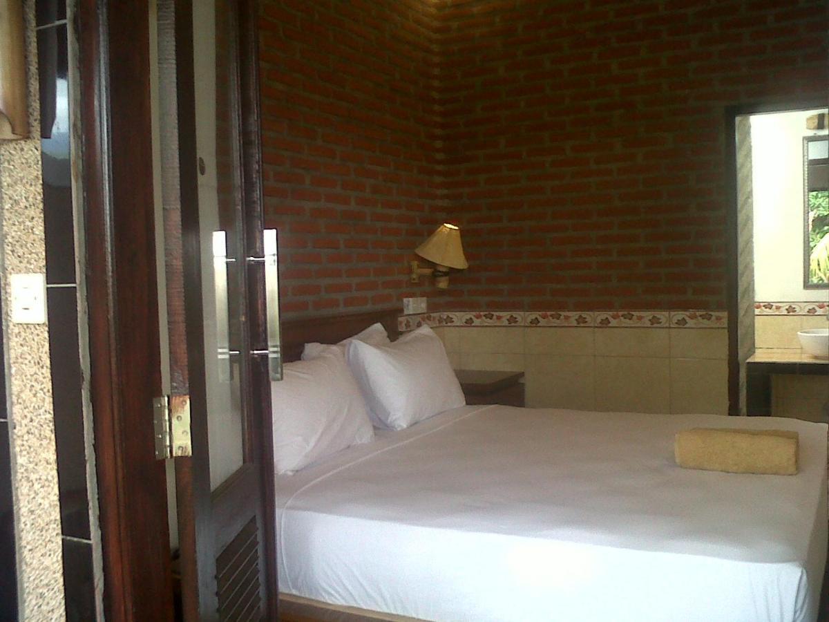 Eliska Sari Bungalows Sumberkima Pemuteran Exterior foto